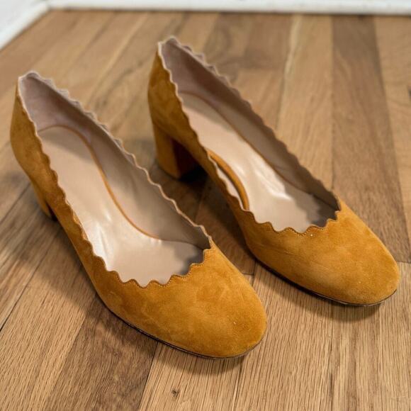 Chloé Lauren Suede Scallop Block Heel Pump 41 Tan - Picture 9 of 12